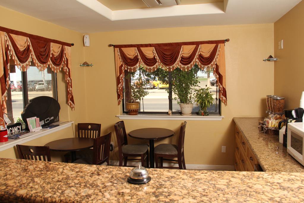 Budget Inn Артезія Екстер'єр фото